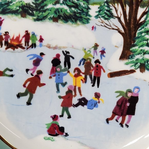 Avon Christmas Plate Series - 1975 - Skaters on the Pond - WIth Error - Picture 1 of 5